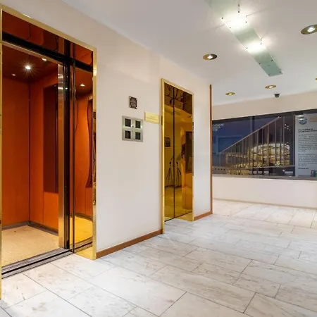 Apartament Beyond Living X American Psycho