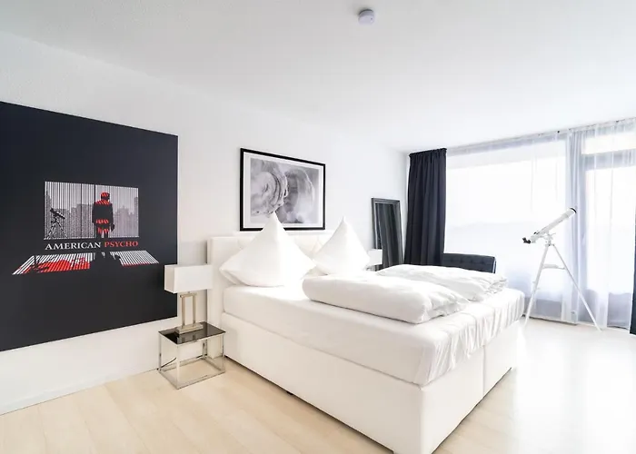 Appartement Beyond Living X American Psycho Gelsenkirchen