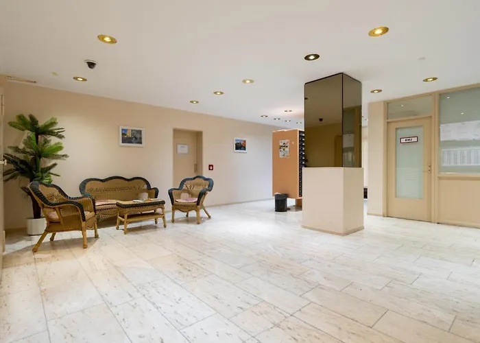 Appartement Beyond Living X American Psycho *