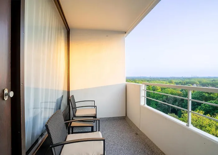 Beyond Living X American Psycho Appartement *