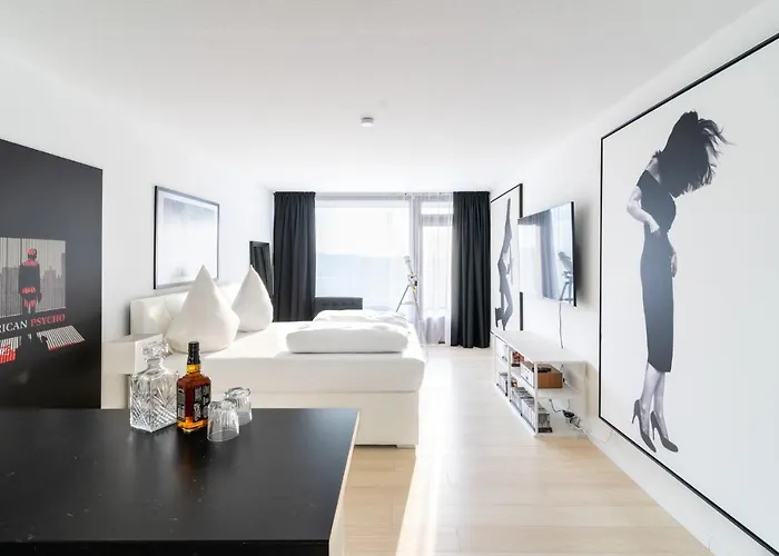 Beyond Living X American Psycho Apartament